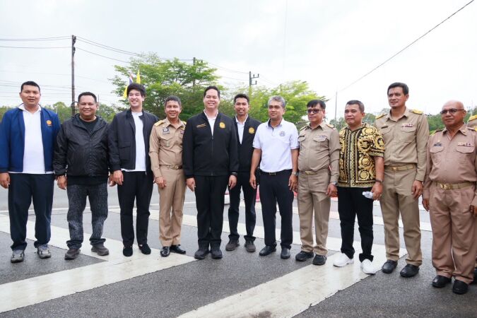 รัฐมนตรีช่วยว่าการกระทรวงคมนาคม ลงพื้นที่ติดตามโครงการขยายทางหลวงหมายเลข 4056 สาย นราธิวาส – สุไหงโก-ลก